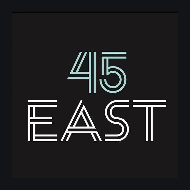 Logo de 45 East