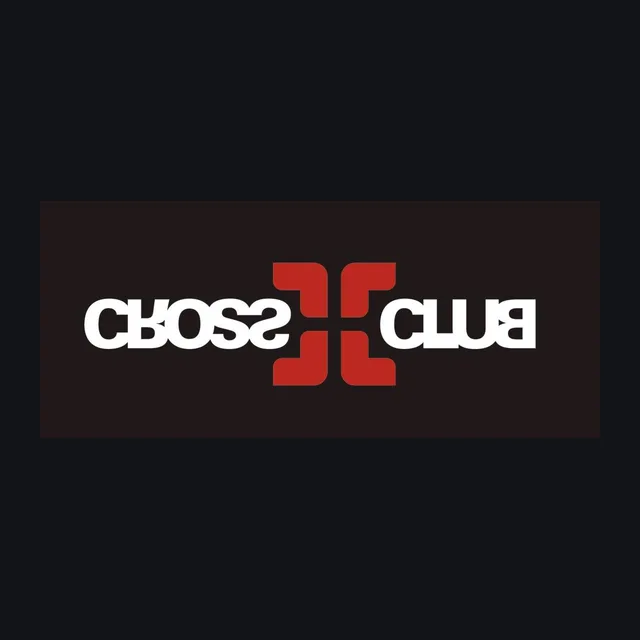 Logo de Cross Club